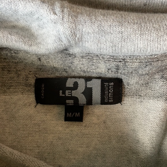 Men’s hooded sweater - Picture 2 of 3